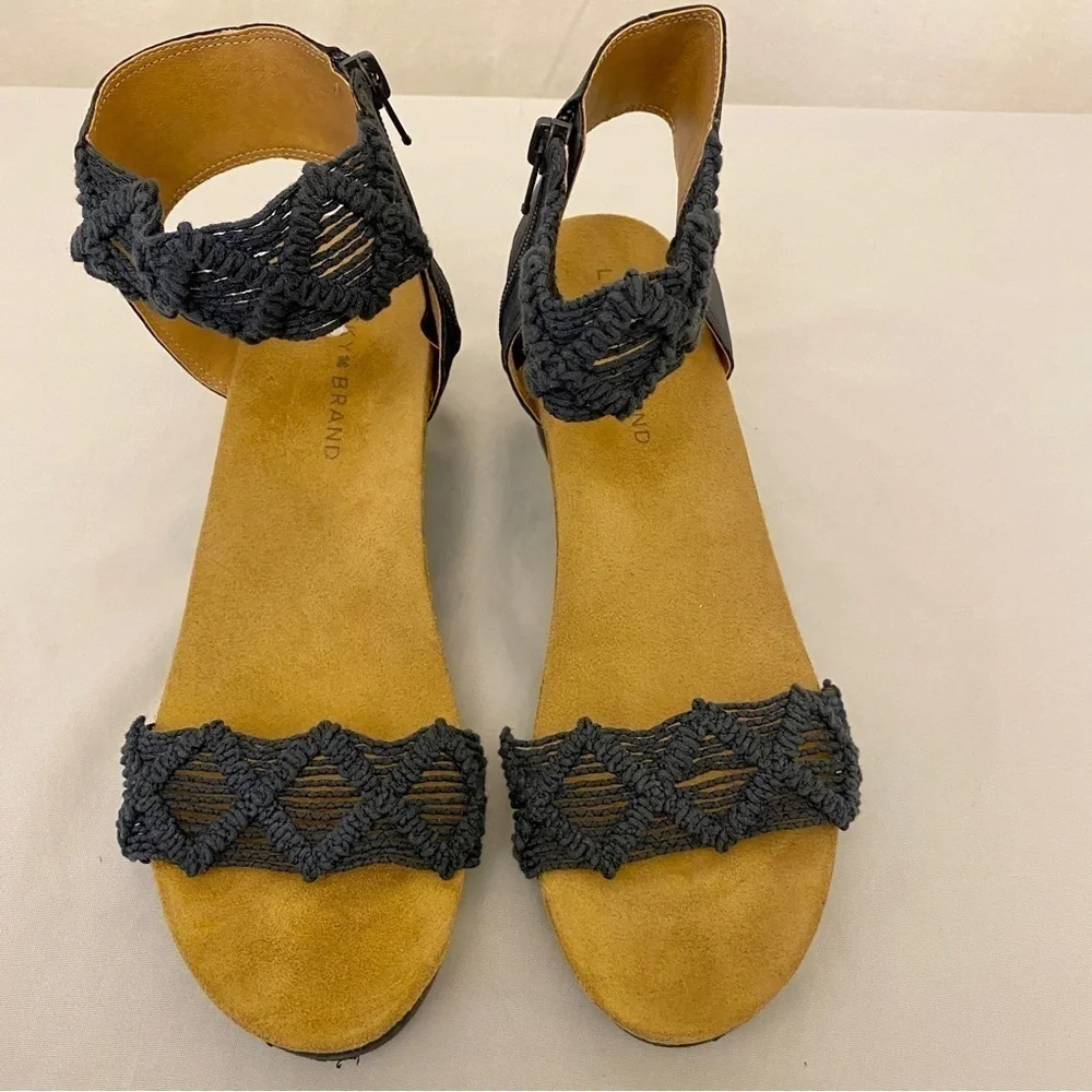 Lucky Brand Kierlo Wedge Sandals Macramé Heels Comfort Shoes Blue Size 9.5